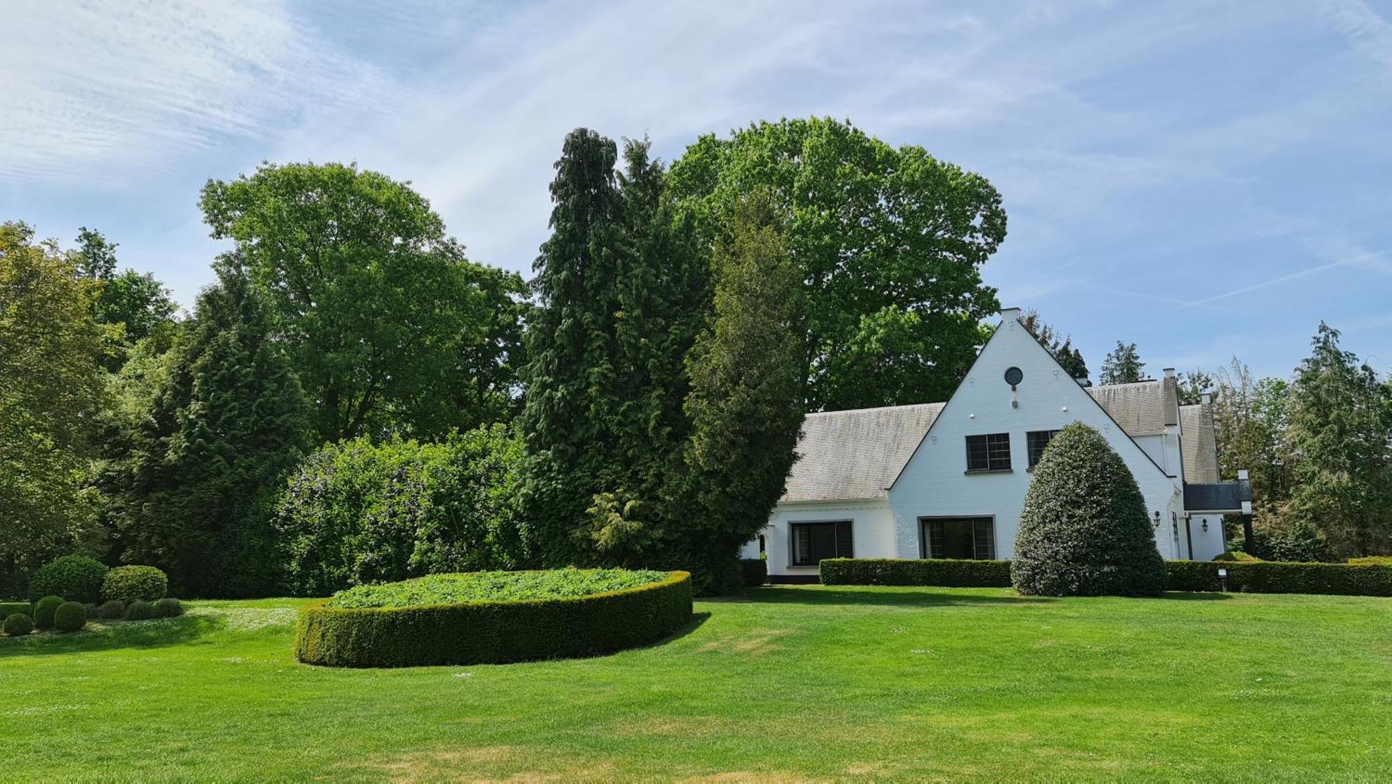 Domein Martinus Hotel Halle  Exterior photo